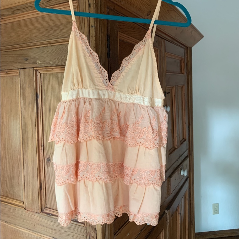 Vintage Embroidered Satin Ruffle Top ❤️ - Picture 2 of 7